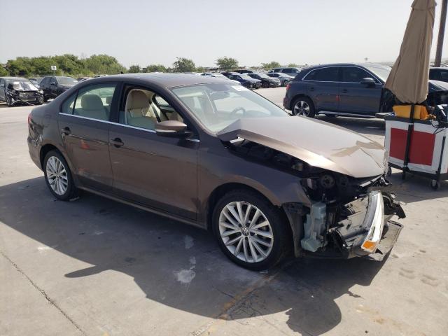 Photo 4 from auction – 2011 VOLKSWAGEN JETTA SEL with VIN 3VWLX7AJ5BM374545