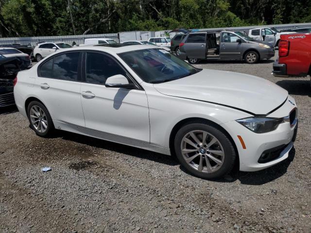 Photo 4 from auction – 2017 BMW 320 XI with VIN WBA8E5G5XHNU22615