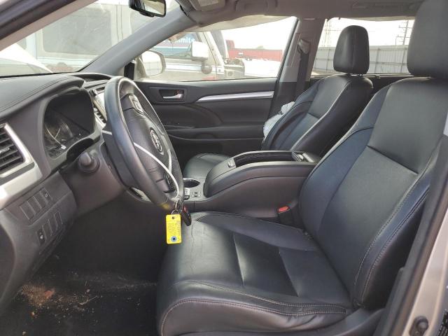 Photo 7 from auction – 2016 TOYOTA HIGHLANDER with VIN 5TDJKRFH7GS320777