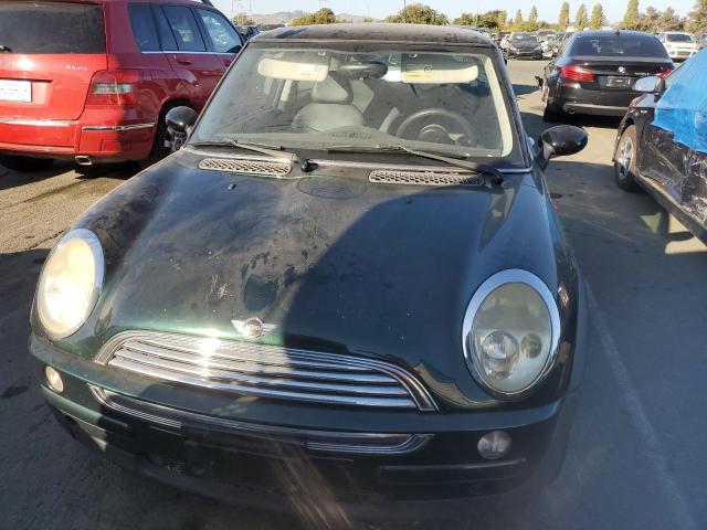 Photo 5 from auction – 2002 MINI COOPER with VIN WMWRC33432TC37453