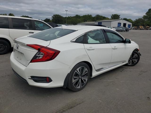 Photo 3 from auction – 2017 HONDA CIVIC EX with VIN 2HGFC1F31HH644723