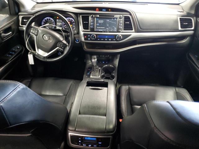 Photo 8 from auction – 2017 TOYOTA HIGHLANDER with VIN 5TDJZRFH8HS424305