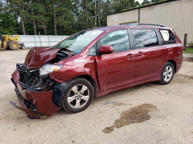 TOYOTA SIENNA LE 2018 with VIN 5TDKZ3DC7JS901272 - Photo from auction