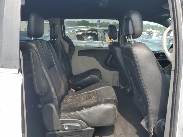 Photo 11 from auction – 2017 DODGE GRAND CARA with VIN 2C4RDGCG2HR825813