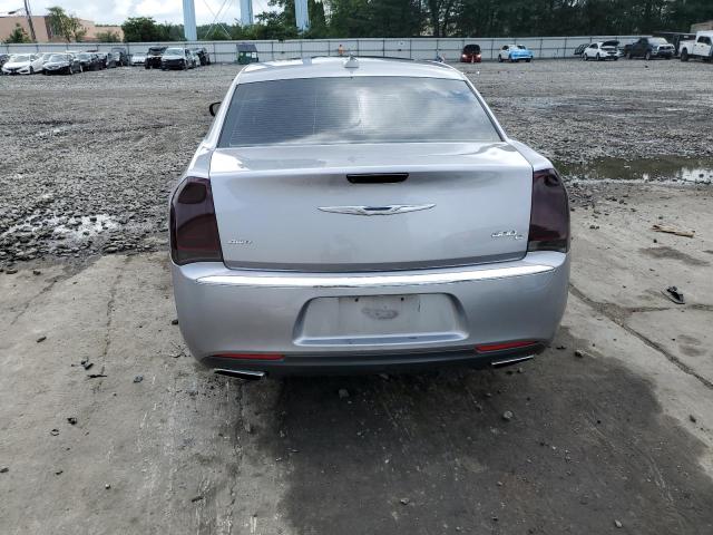 Photo 6 from auction – 2016 CHRYSLER 300C with VIN 2C3CCAKGXGH111413