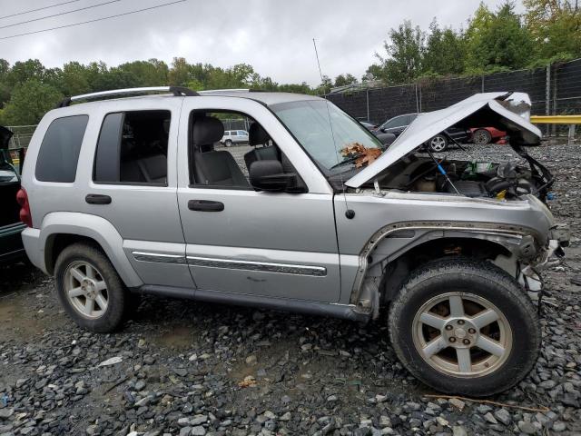 Photo 4 from auction – 2005 JEEP LIBERTY with VIN 1J8GL58K65W524484