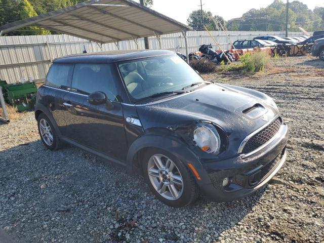 Photo 4 from auction – 2013 MINI COOPER S with VIN WMWSV3C54DT389729