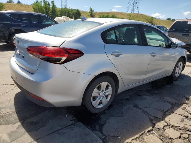 Photo 3 from auction – 2018 KIA FORTE LX with VIN 3KPFK4A79JE220141