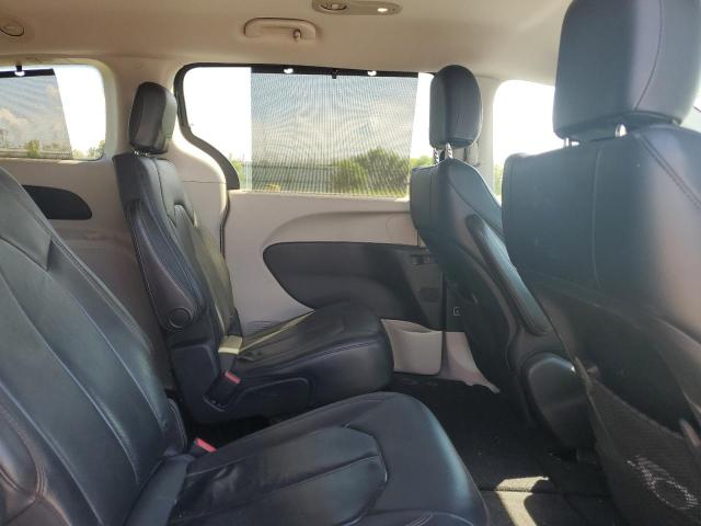 Photo 11 from auction – 2017 CHRYSLER PACIFICA T with VIN 2C4RC1BG9HR745510