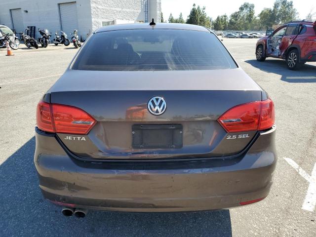 Photo 6 from auction – 2011 VOLKSWAGEN JETTA SEL with VIN 3VWLZ7AJ2BM376831