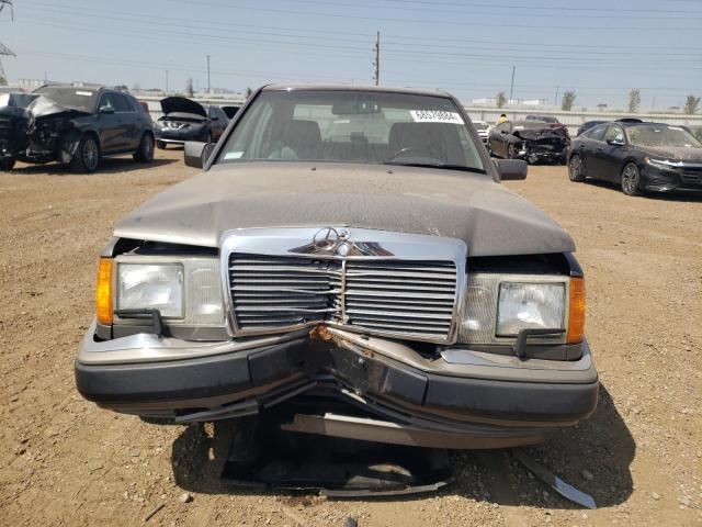 Photo 5 from auction – 1993 MERCEDES-BENZ 400 E with VIN WDBEA34E7PB924913