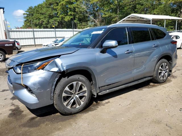 Photo 1 from auction – 2022 TOYOTA HIGHLANDER with VIN 5TDGZRAH8NS119920