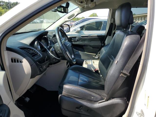 Photo 7 from auction – 2011 CHRYSLER TOWN & COU with VIN 2A4RR8DG6BR796596