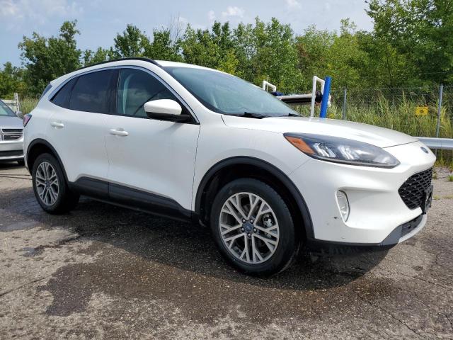 Photo 4 from auction – 2021 FORD ESCAPE SEL with VIN 1FMCU9H65MUA52894