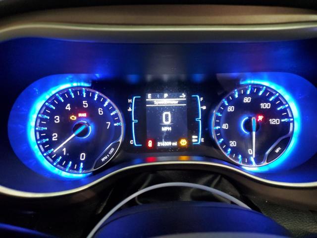 Photo 9 from auction – 2017 CHRYSLER PACIFICA L with VIN 2C4RC1CGXHR529261