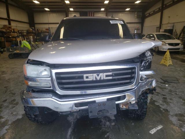 Photo 5 from auction – 2004 GMC NEW SIERRA with VIN 2GTEK13T941394846