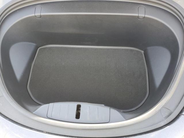 Photo 11 from auction – 2018 TESLA MODEL 3 with VIN 5YJ3E1EB4JF072966