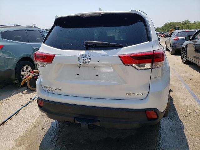 Photo 6 from auction – 2019 TOYOTA HIGHLANDER with VIN 5TDJZRFH5KS589364