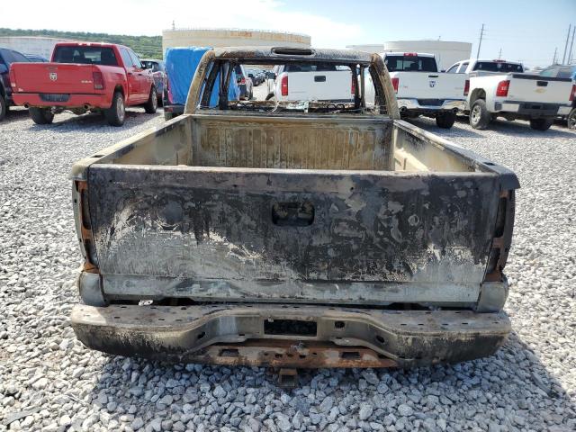 Photo 6 from auction – 2001 CHEVROLET SILVERADO with VIN 2GCEC19W911380388