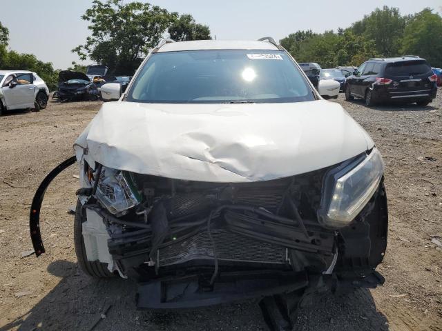 Photo 5 from auction – 2015 NISSAN ROGUE S with VIN 5N1AT2MV5FC868270