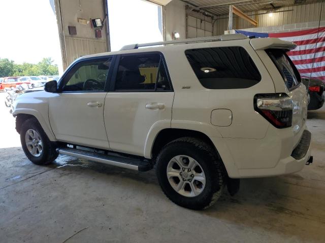 Photo 2 from auction – 2018 TOYOTA 4RUNNER SR with VIN JTEBU5JR8J5525153