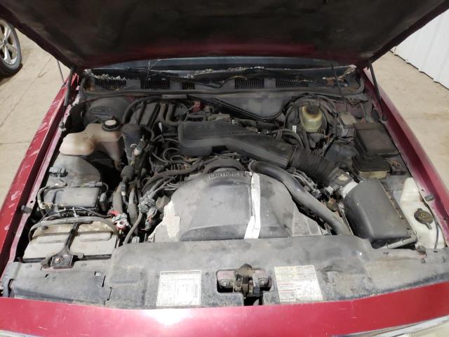 Photo 11 from auction – 1994 FORD CROWN VICT with VIN 2FALP74W8RX174001