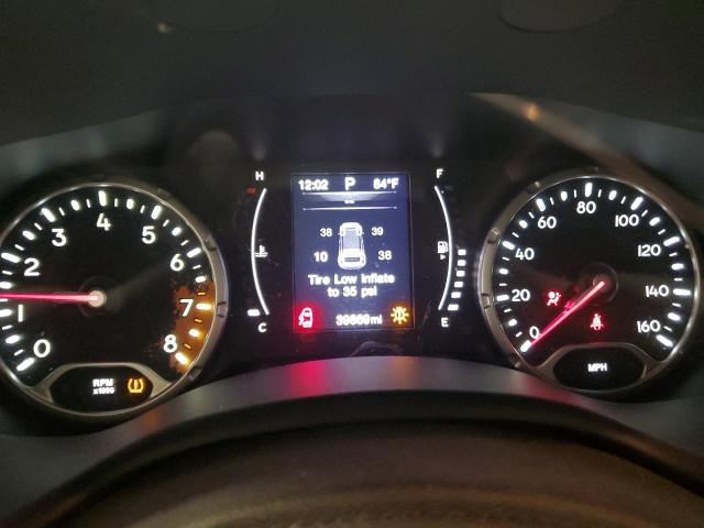 Photo 9 from auction – 2015 JEEP RENEGADE L with VIN ZACCJBBT0FPB59646