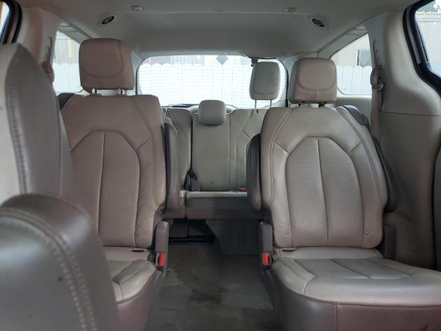 Photo 10 from auction – 2020 CHRYSLER VOYAGER LX with VIN 2C4RC1DG1LR265368