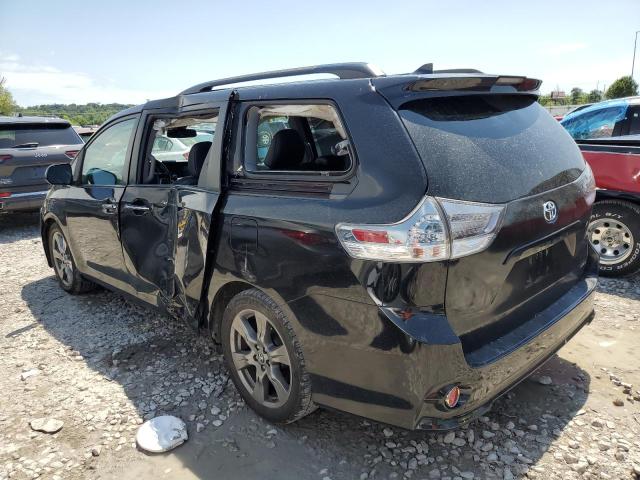 Photo 2 from auction – 2018 TOYOTA SIENNA SE with VIN 5TDXZ3DC7JS939820