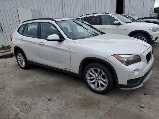 Photo 4 from auction – 2015 BMW X1 XDRIVE2 with VIN WBAVL1C51FVY38878