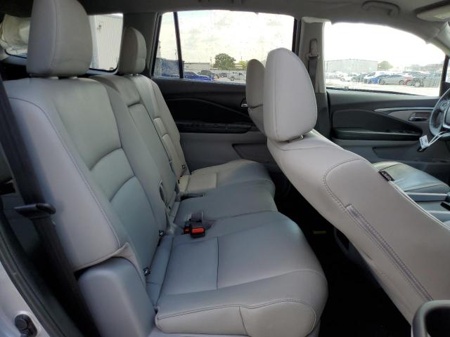 Photo 11 from auction – 2017 HONDA PILOT EXL with VIN 5FNYF5H56HB024928