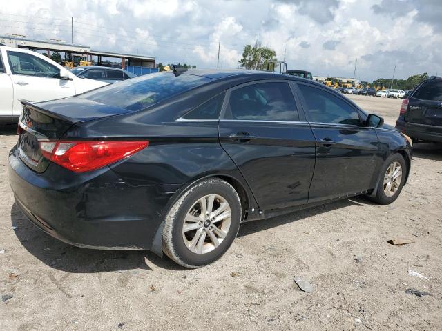 Photo 3 from auction – 2013 HYUNDAI SONATA GLS with VIN 5NPEB4AC5DH543742