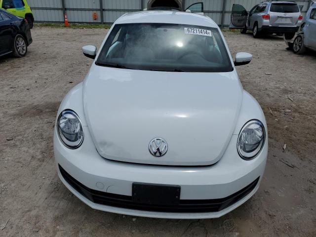 Photo 5 from auction – 2015 VOLKSWAGEN BEETLE 1.8 with VIN 3VWF17AT0FM600545