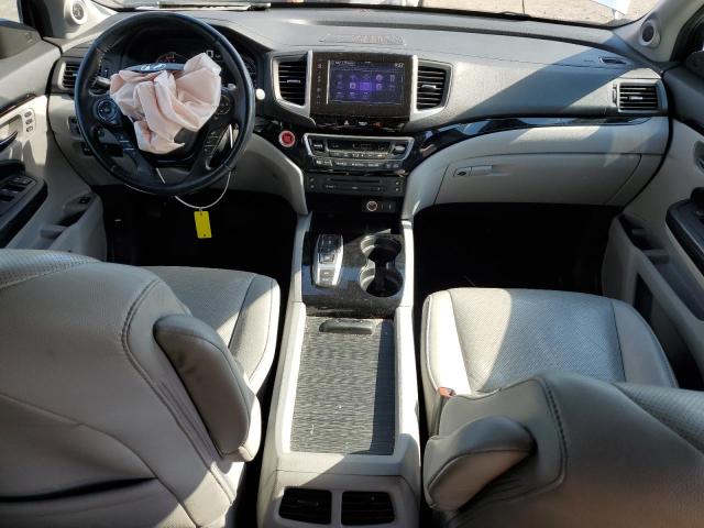 Photo 8 from auction – 2017 HONDA PILOT ELIT with VIN 5FNYF6H03HB094445