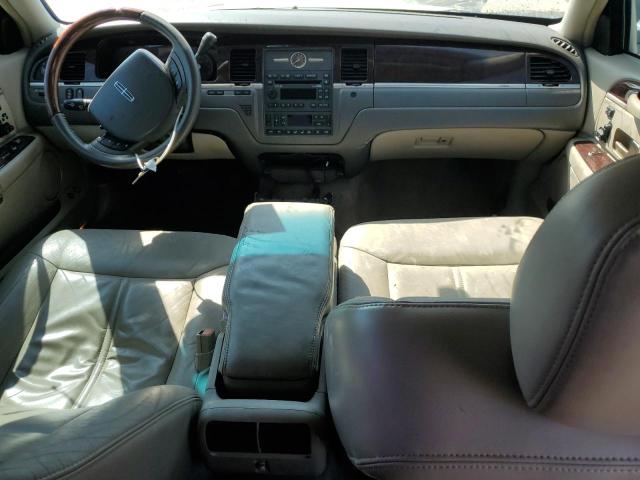 Photo 8 from auction – 2008 LINCOLN TOWN CAR S with VIN 2LNHM82V08X652169