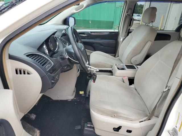 Photo 7 from auction – 2011 CHRYSLER TOWN & COU with VIN 2A4RR5DG4BR720163