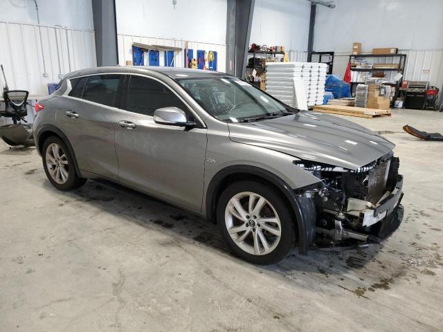 Photo 4 from auction – 2017 INFINITI QX30 BASE with VIN SJKCH5CP4HA023604