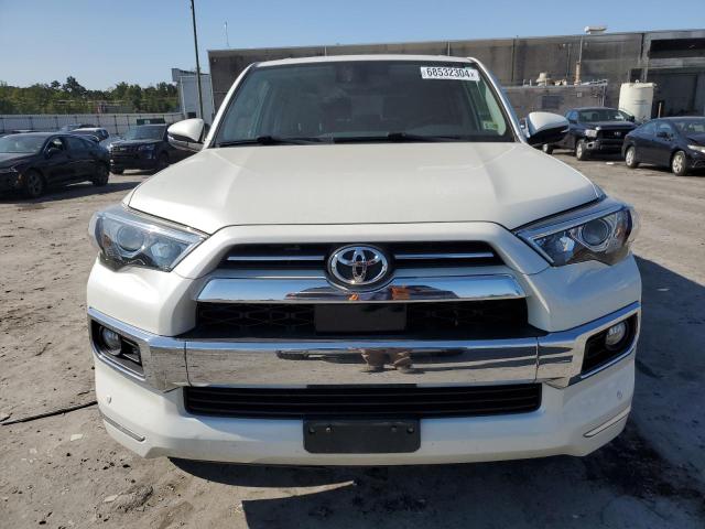 Photo 5 from auction – 2020 TOYOTA 4RUNNER SR with VIN JTEBU5JRXL5823741