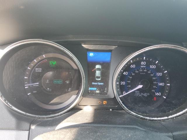 Photo 9 from auction – 2014 HYUNDAI SONATA HYB with VIN KMHEC4A46EA108965
