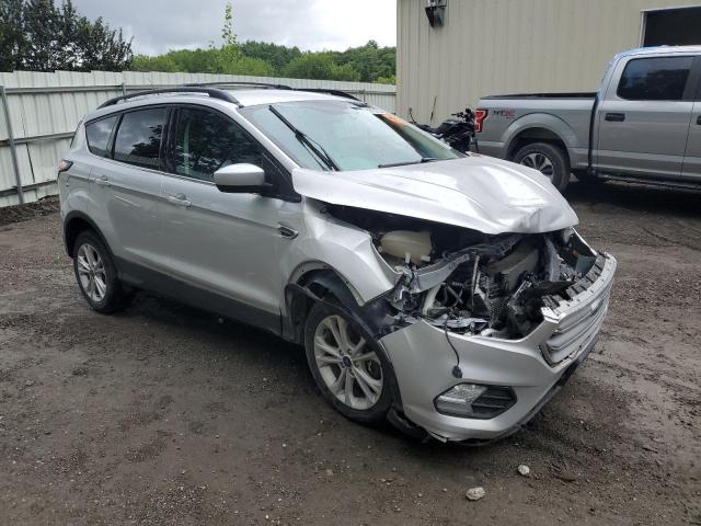 Photo 4 from auction – 2017 FORD ESCAPE SE with VIN 1FMCU9GD8HUD32377