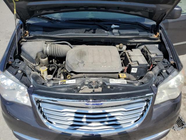 Photo 12 from auction – 2016 CHRYSLER TOWN & COU with VIN 2C4RC1BG0GR141018