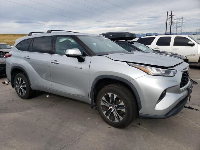 Zdjęcie 4 z aukcji – 2020 TOYOTA HIGHLANDER z VIN 5TDHBRCH9LS513994