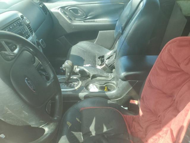 Photo 7 from auction – 2005 FORD ESCAPE LIM with VIN 1FMCU94125KA83351