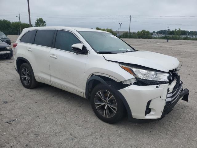 Photo 4 from auction – 2017 TOYOTA HIGHLANDER with VIN 5TDZARFH5HS031453