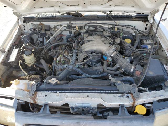 Photo 11 from auction – 2000 NISSAN FRONTIER C with VIN 1N6ED27T0YC336258