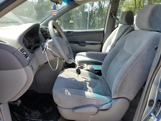 Photo 7 from auction – 2005 TOYOTA SIENNA CE with VIN 5TDZA23C55S305973
