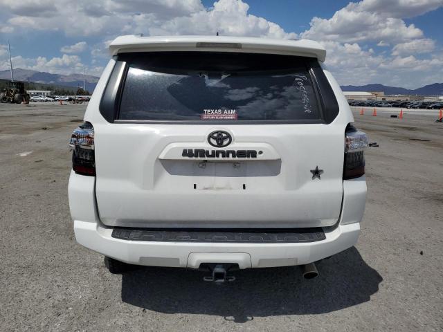 Photo 6 from auction – 2018 TOYOTA 4RUNNER SR with VIN JTEBU5JR2J5556513