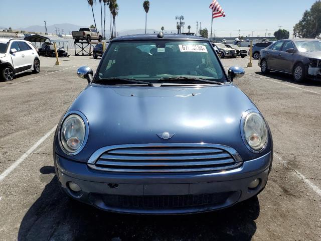 Photo 5 from auction – 2010 MINI COOPER with VIN WMWMR3C54ATU97647
