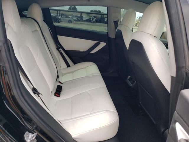 Photo 10 from auction – 2019 TESLA MODEL 3 with VIN 5YJ3E1EA4KF327141