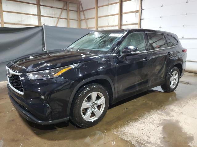 TOYOTA HIGHLANDER 2022 with VIN 5TDZZRAH5NS115901 - Photo from auction